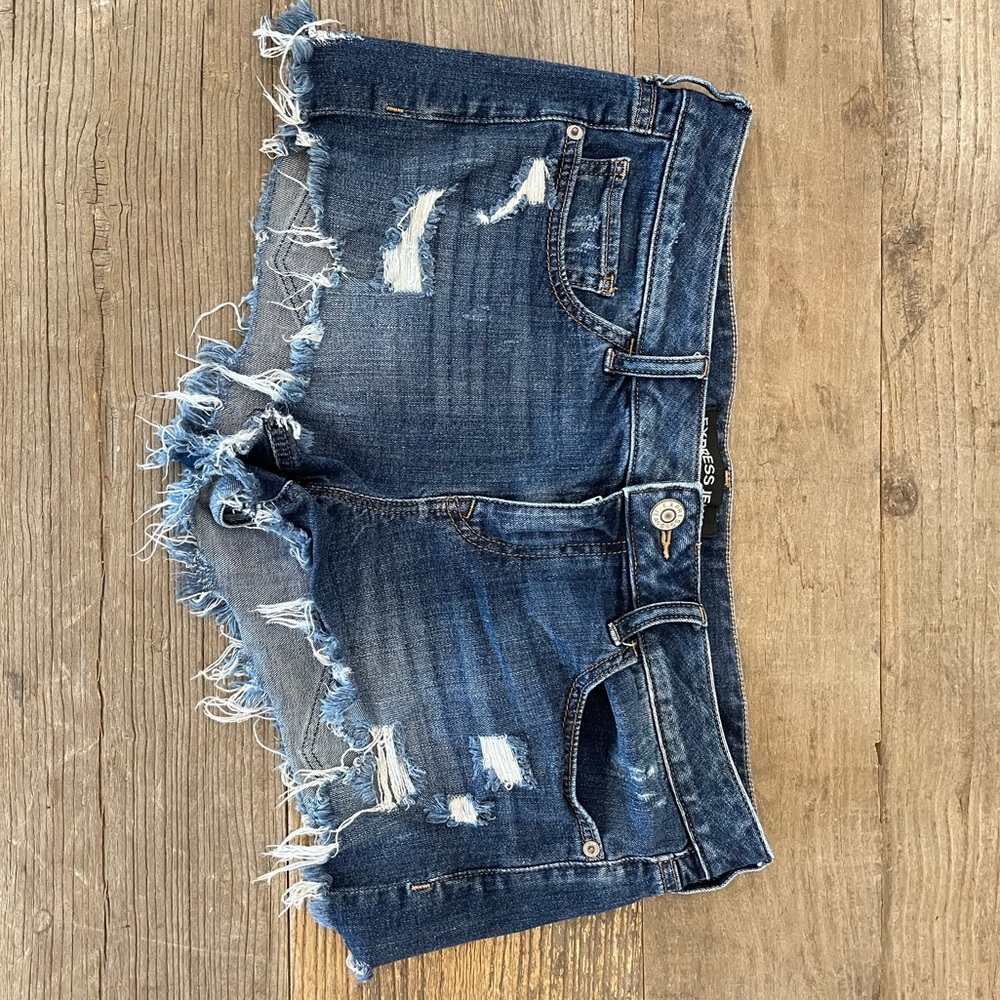🔥Express Distressed Shortie Jean Shorts Size 10